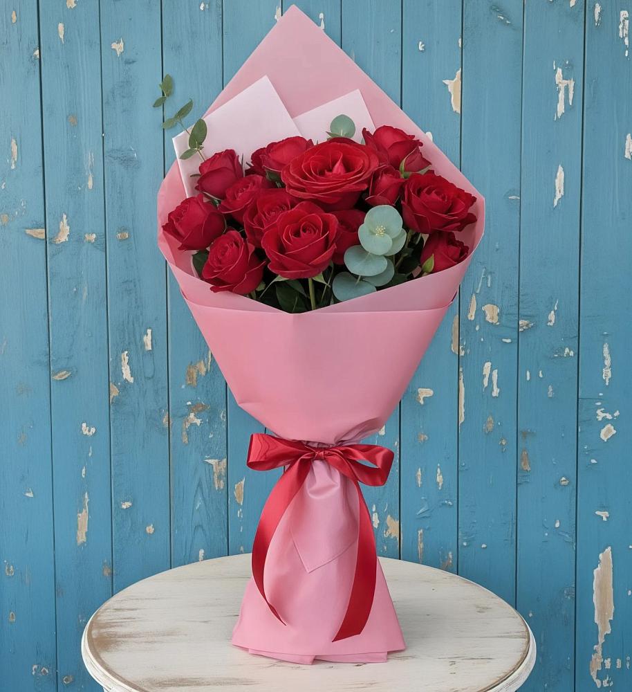 Букет цветов из: Розы в Ростовке