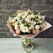 Букет цветов из:  Альстромерии, Розы и Хризантемы в Ростовке