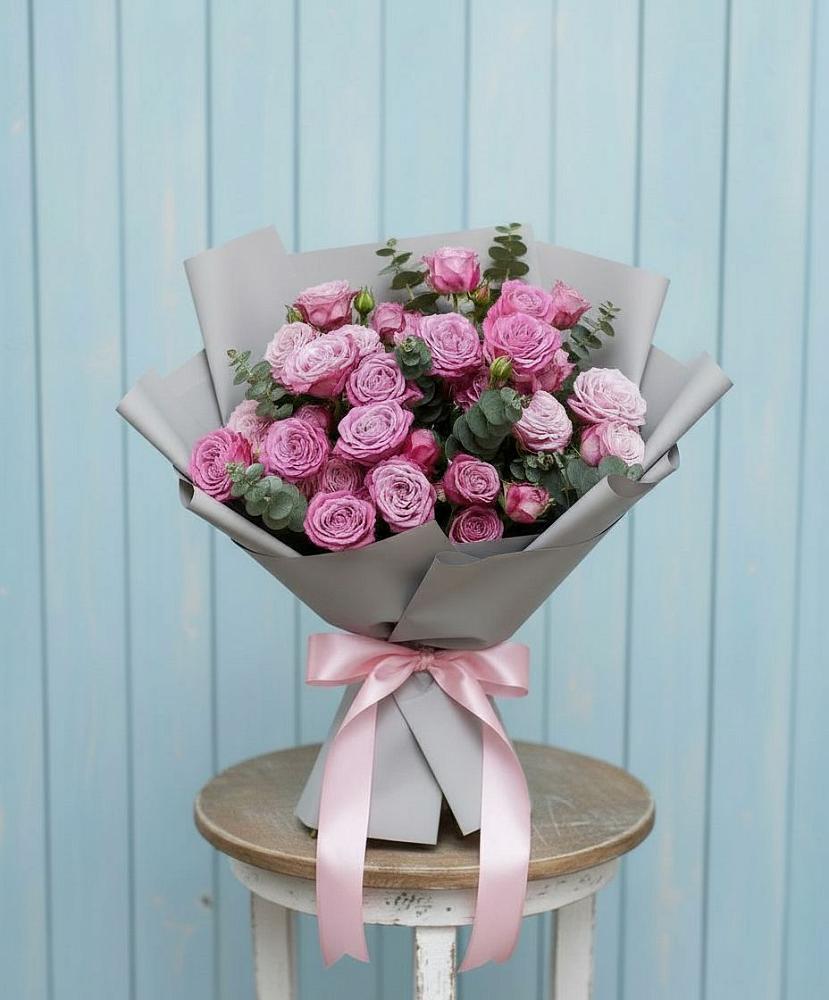 Букет цветов из: Розы в Ростовке