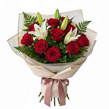 Букет цветов из:  Лилии и Розы в Ростовке