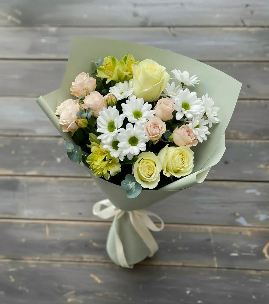 Букет цветов из: Альстромерии, Розы и Хризантемы в Ростовке