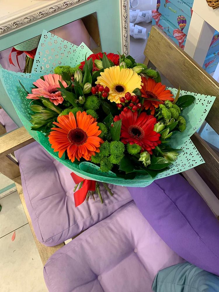 Букет цветов из: Герберы, Хризантемы и Альстромерии в Ростовке