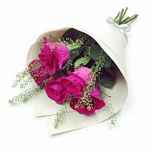 Букет цветов из:  Розы в Ростовке