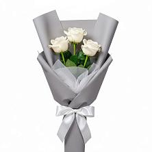 Букет 3 белые розы в Ростовке