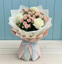 Букет цветов из:  Розы в Ростовке