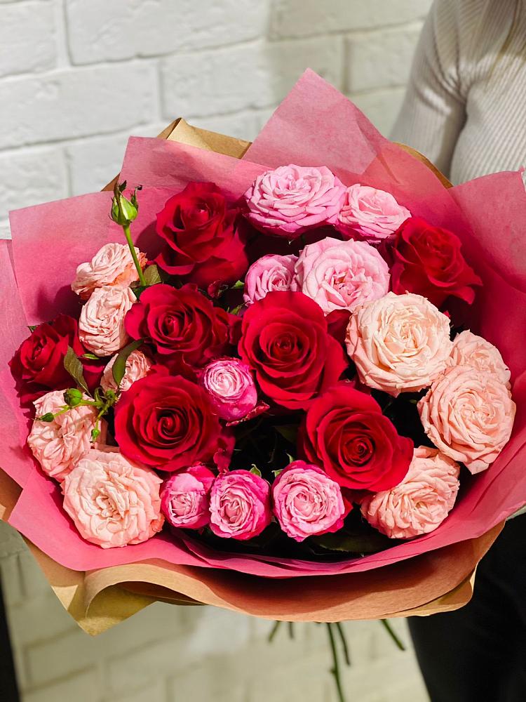 Букет цветов из: Розы в Ростовке