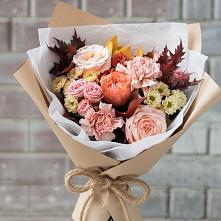 Букет цветов из:  Гвоздики, Хризантемы и Розы в Ростовке