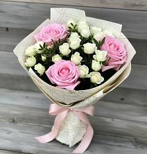 Букет цветов из:  Розы в Ростовке