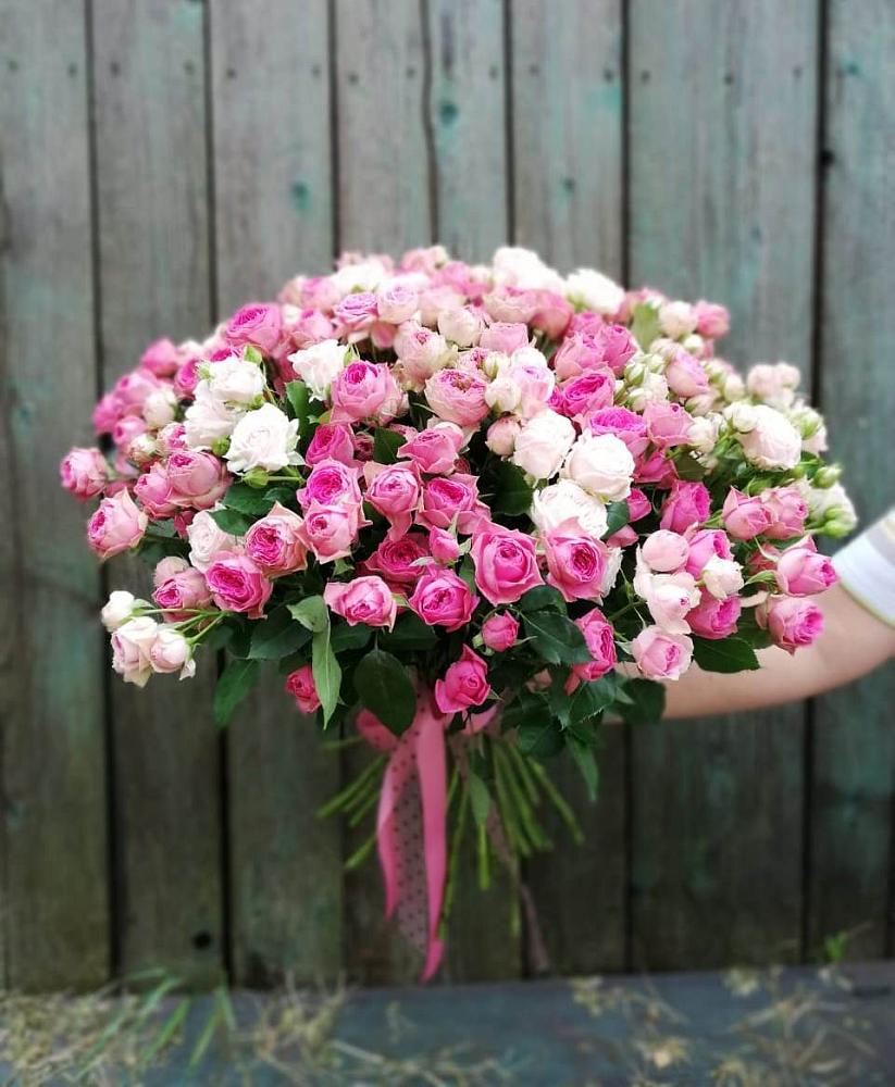 Букет Розовые кустовые розы Натали и Лав Лидия в Ростовке