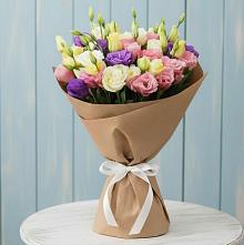 Букет цветов из:  Лизиантусы в Ростовке