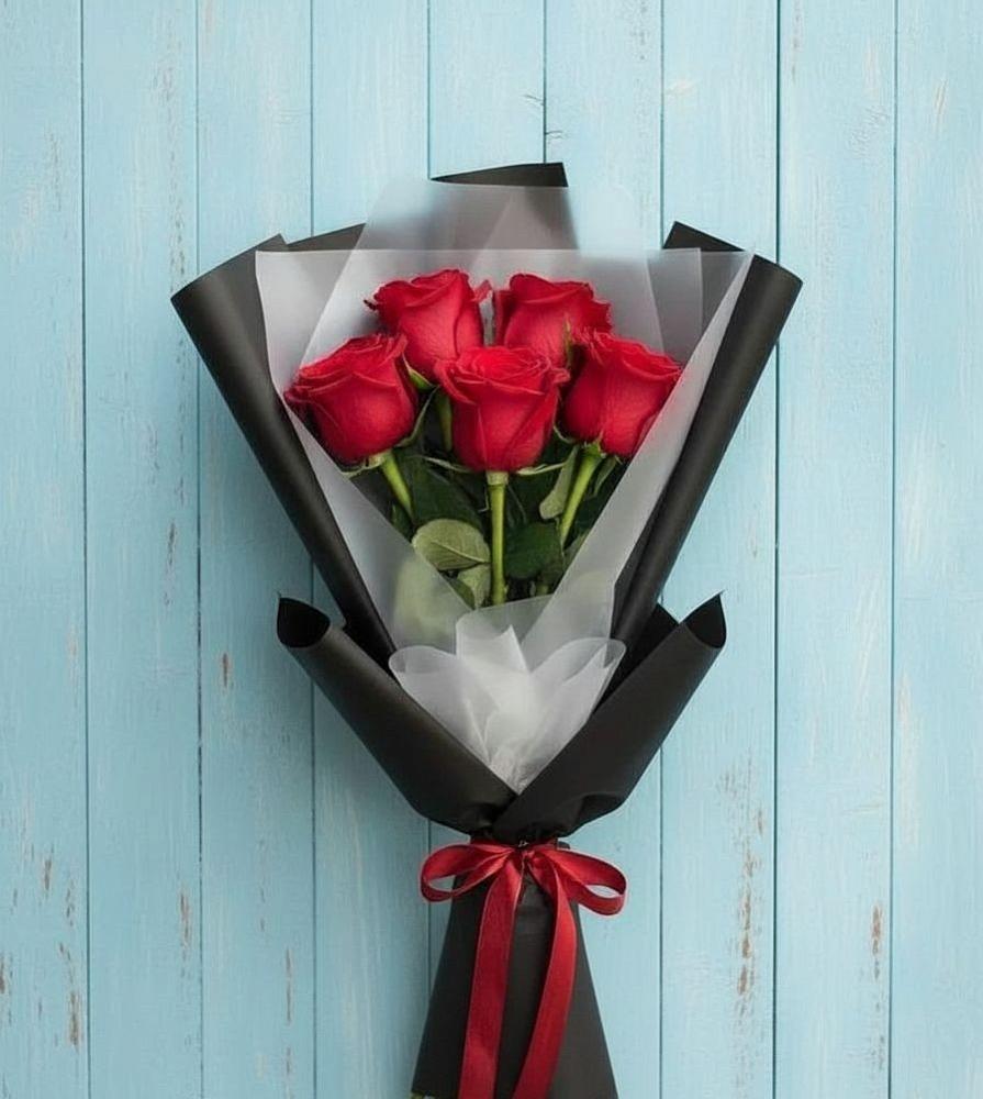 Букет цветов из: Розы в Ростовке